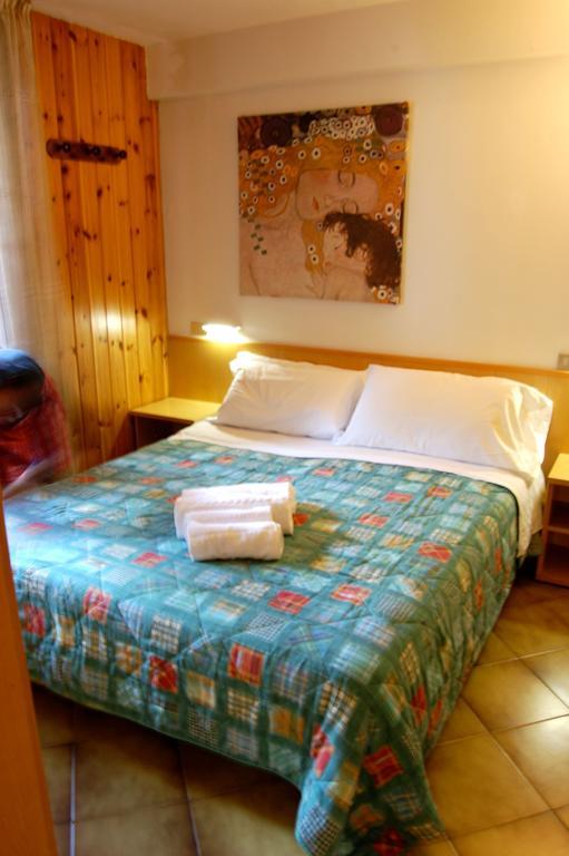Residence Rododendro Col de San Pellegrino Chambre photo