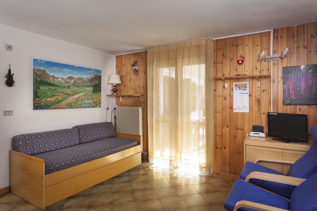 Residence Rododendro Col de San Pellegrino Chambre photo