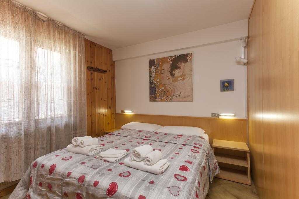 Residence Rododendro Col de San Pellegrino Chambre photo